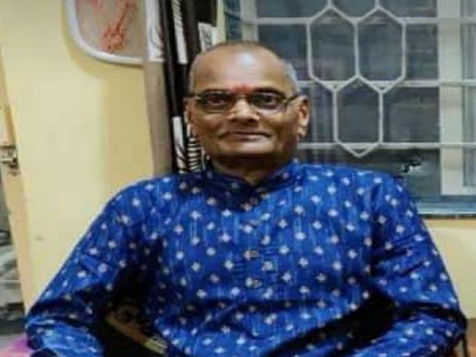 Devotees going on a pilgrimage to Saundati died in a collision with a car on the Pune-Bangalore highway | Kolhapur: सौंदती यात्रेला निघालेल्या भाविकावर काळाचा घाला, भरधाव कारच्या धडकेत जागीच मृत्यू Devotees going on a pilgrimage to Saundati died in a collision with a car on the Pune-Bangalore highway | Kolhapur: सौंदती यात्रेला निघालेल्या भाविकावर काळाचा घाला, भरधाव कारच्या धडकेत जागीच मृत्यू