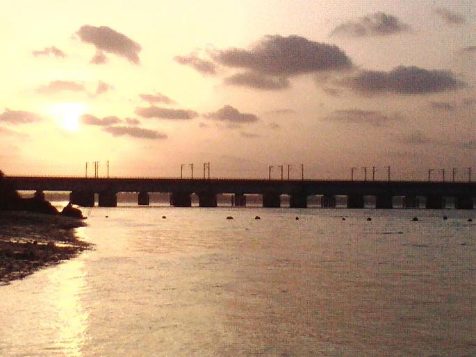 Six-level bridge connecting Bhayandar to Vasai | भाईंदरपासून वसईला जोडणार सहा पदरी पूल Six-level bridge connecting Bhayandar to Vasai | भाईंदरपासून वसईला जोडणार सहा पदरी पूल