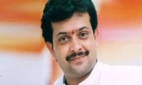 Bhayyuji Maharaj's suicide | भय्युजी महाराजांची आत्महत्या Bhayyuji Maharaj's suicide | भय्युजी महाराजांची आत्महत्या