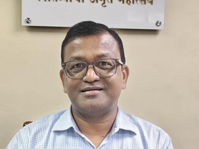 My suspension for non-compliance; Dr. Lord Pawar's letter to the Chief Minister | नियमबाह्य कामे न केल्याने माझे निलंबन; डॉ. भगवान पवारांचे मुख्यमंत्र्यांना पत्र My suspension for non-compliance; Dr. Lord Pawar's letter to the Chief Minister | नियमबाह्य कामे न केल्याने माझे निलंबन; डॉ. भगवान पवारांचे मुख्यमंत्र्यांना पत्र