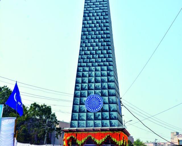 In Bhima-Koregaon, protests in Goa, assembly of various Dalit organizations | भीमा-कोरेगाव येथील घटनेचा गोव्यात निषेध, विविध दलित संघटनांची सभा In Bhima-Koregaon, protests in Goa, assembly of various Dalit organizations | भीमा-कोरेगाव येथील घटनेचा गोव्यात निषेध, विविध दलित संघटनांची सभा