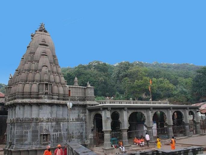 Specific dress code for entering 528 temples in the state, information from Maharashtra Temple Federation | राज्यातील ५२८ मंदिरांमध्ये जाण्यासाठी कपड्यांची विशिष्ट अट, महाराष्ट्र मंदिर महासंघाची माहिती Specific dress code for entering 528 temples in the state, information from Maharashtra Temple Federation | राज्यातील ५२८ मंदिरांमध्ये जाण्यासाठी कपड्यांची विशिष्ट अट, महाराष्ट्र मंदिर महासंघाची माहिती