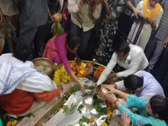 shravan somvar 2023 Two lakh devotees took darshan at Srikshetra Bhimashankar | Bhimashankar: श्रीक्षेत्र भीमाशंकर येथे दोन लाख भाविकांनी घेतले दर्शन shravan somvar 2023 Two lakh devotees took darshan at Srikshetra Bhimashankar | Bhimashankar: श्रीक्षेत्र भीमाशंकर येथे दोन लाख भाविकांनी घेतले दर्शन