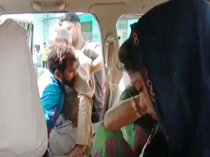 Woman Eloped With Nandoi For Third Marriage In Bhind, Poison Given In Food Of Nine In Laws | नणंदेच्या नवऱ्याच्या प्रेमात आकंठ बुडाली; तिसऱ्या लग्नासाठी कुटुंबातील ९ जणांना विष देऊन पसार झाली Woman Eloped With Nandoi For Third Marriage In Bhind, Poison Given In Food Of Nine In Laws | नणंदेच्या नवऱ्याच्या प्रेमात आकंठ बुडाली; तिसऱ्या लग्नासाठी कुटुंबातील ९ जणांना विष देऊन पसार झाली