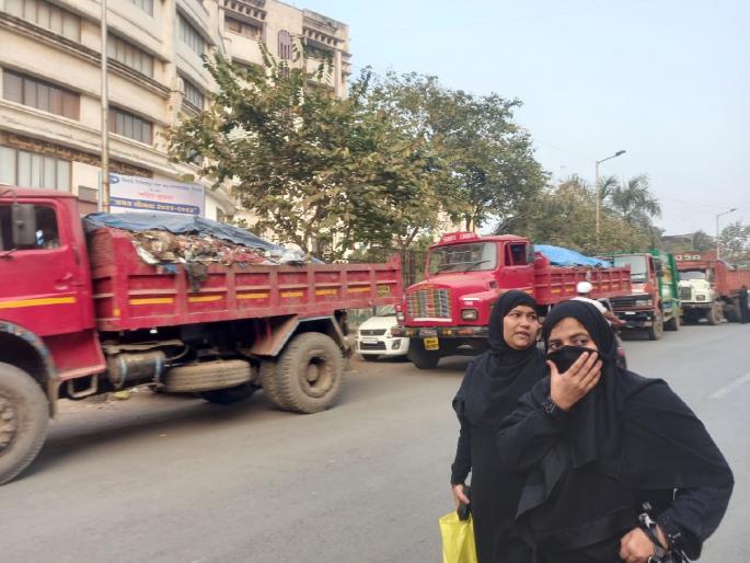 Garbage crisis of Bhiwandi Municipal Corporation | कचरावाहू वाहनांचा थेट भिवंडी मनपा मुख्यालयालाच विळखा Garbage crisis of Bhiwandi Municipal Corporation | कचरावाहू वाहनांचा थेट भिवंडी मनपा मुख्यालयालाच विळखा