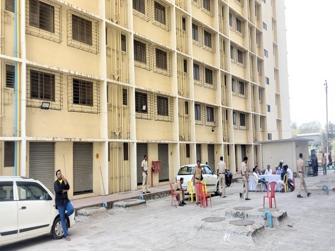 Coronavirus: facility bomb in ‘Tata Amantra’; KDMC claims to provide better facilities | Coronavirus: ‘टाटा आमंत्रा’मध्ये सुविधांची बोंब; चांगल्या सुविधा पुरवित असल्याचा केडीएमसीचा दावा Coronavirus: facility bomb in ‘Tata Amantra’; KDMC claims to provide better facilities | Coronavirus: ‘टाटा आमंत्रा’मध्ये सुविधांची बोंब; चांगल्या सुविधा पुरवित असल्याचा केडीएमसीचा दावा