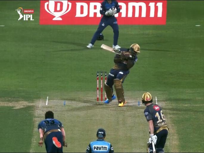 MI vs KKR Latest News : Nazar hati durghatana ghati!; Jasprit Bumrah take KKR andre Russell wicket, Video | MI vs KKR Latest News : नजर हटी, दुर्घटना घटी!; जसप्रीत बुमराहनं चतुराईनं घेतली आंद्रे रसेलची विकेट, Video