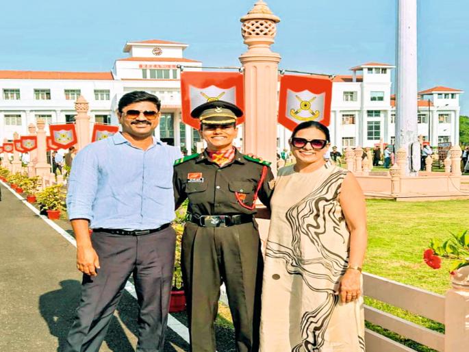 pune news sai sukale from Bhor selected as Lieutenant in Indian Army; Pride of remote Kambre Budruk village | जिद्द-चिकाटीची ताकद...! भोरच्या सई सुकाळेची भारतीय सैन्यात लेफ्टनंटपदी निवड pune news sai sukale from Bhor selected as Lieutenant in Indian Army; Pride of remote Kambre Budruk village | जिद्द-चिकाटीची ताकद...! भोरच्या सई सुकाळेची भारतीय सैन्यात लेफ्टनंटपदी निवड