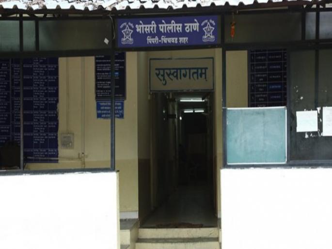 Bangladeshi infiltrator living under three different names arrested from Bhosari | तीन वेगवेगळ्या नावाने वास्तव्य करणाऱ्या बांगलादेशी घुसखोराला भोसरीतून अटक Bangladeshi infiltrator living under three different names arrested from Bhosari | तीन वेगवेगळ्या नावाने वास्तव्य करणाऱ्या बांगलादेशी घुसखोराला भोसरीतून अटक