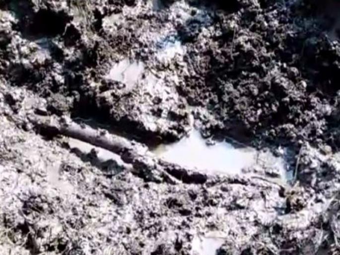 Pimpri-Chinchwad Municipal Corporation's Bhosari tour center boils water from the pit! | VIDEO: पिंपरी-चिंचवड महापालिकेच्या भोसरी सहल केंद्रात खड्ड्यातून उकळते पाणी! Pimpri-Chinchwad Municipal Corporation's Bhosari tour center boils water from the pit! | VIDEO: पिंपरी-चिंचवड महापालिकेच्या भोसरी सहल केंद्रात खड्ड्यातून उकळते पाणी!