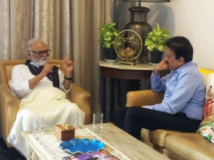 Discussion by Girish Mahajan Bhujbal, closed room | गिरीश महाजन भुजबळांच्या भेटीला, बंद खोलीत झाली चर्चा Discussion by Girish Mahajan Bhujbal, closed room | गिरीश महाजन भुजबळांच्या भेटीला, बंद खोलीत झाली चर्चा