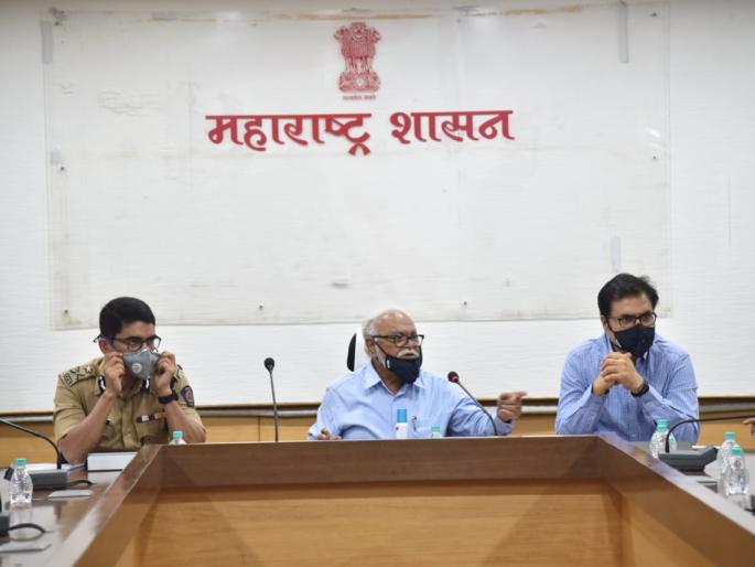 Restrictions in Nashik after 7 pm! Strict lockdown from evening till 5 am | नाशकात सायंकाळी सात वाजेनंतर निर्बंध ! सायंकाळपासून पहाटे ५ पर्यंत कडक लॉकडाऊन Restrictions in Nashik after 7 pm! Strict lockdown from evening till 5 am | नाशकात सायंकाळी सात वाजेनंतर निर्बंध ! सायंकाळपासून पहाटे ५ पर्यंत कडक लॉकडाऊन