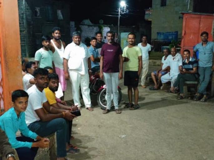 Earthquake shocks in Nilanga taluk Hasori people came on road with fear | निलंगा तालुक्यातील हासोरीत भूकंपाचे धक्के? भयभीत ग्रामस्थ रस्त्यावर