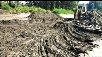 The land mafia's eye on 'that' beach | ‘त्या’ समुद्रकिनाऱ्यावर भूमाफियांची नजर The land mafia's eye on 'that' beach | ‘त्या’ समुद्रकिनाऱ्यावर भूमाफियांची नजर