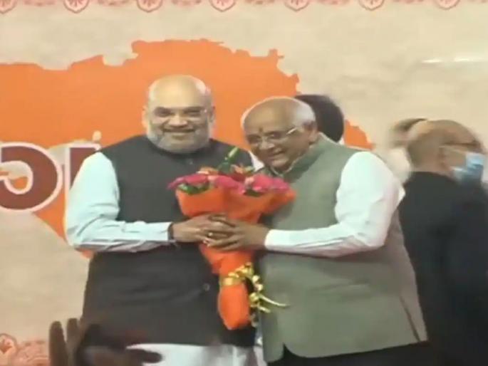 bhupendra patel sworn in as CM Will the resentment of Patel community go away in Gujarat pdc | भूपेंद्र पटेलांनी घेतली मुख्यमंत्रिपदाची शपथ; पटेल समाजाची नाराजी गुजरातमध्ये दूर होईल? 