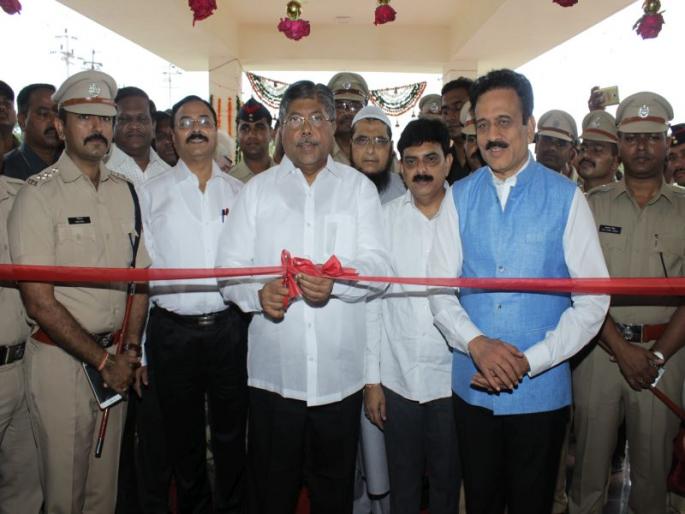 Construction of 55 thousand houses for police: Revenue Minister Chandrakant Patil | पोलिसांसाठी ५५ हजार घरांचे बांधकाम : महसूलमंत्री चंद्रकांत पाटील Construction of 55 thousand houses for police: Revenue Minister Chandrakant Patil | पोलिसांसाठी ५५ हजार घरांचे बांधकाम : महसूलमंत्री चंद्रकांत पाटील