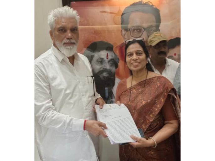 MLA Jain warns of agitation if Meera Bhayanderkar's toll is not cancelled | मीरा भाईंदरकरांचा टोल रद्द न केल्यास आमदार जैन यांचा आंदोलनाचा इशारा MLA Jain warns of agitation if Meera Bhayanderkar's toll is not cancelled | मीरा भाईंदरकरांचा टोल रद्द न केल्यास आमदार जैन यांचा आंदोलनाचा इशारा