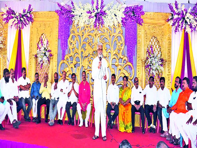 The army will beat the teamwork | ‘टीमवर्क’मुळे सेना बाजी मारेल The army will beat the teamwork | ‘टीमवर्क’मुळे सेना बाजी मारेल