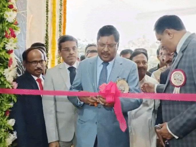 Justice for the common man is a symbol of strong democracy - Chief Justice Bhushan Gavai | सामान्य माणसाला न्याय हे बळकट लोकशाहीचे प्रतिक - सरन्यायाधीश भूषण गवई