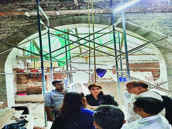 Bhaiyala station will receive new fire | भायखळा स्थानकाला लाभणार नवी झळाळी Bhaiyala station will receive new fire | भायखळा स्थानकाला लाभणार नवी झळाळी
