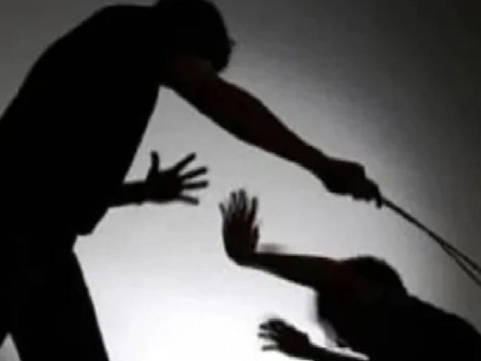 The son in law went to the in laws house and beat up the father in law along with his wife in ratnagiri | Ratnagiri News: ..अन् सासरवाडीत जाऊन जावयाने पत्नीसह सासऱ्याला केली मारहाण The son in law went to the in laws house and beat up the father in law along with his wife in ratnagiri | Ratnagiri News: ..अन् सासरवाडीत जाऊन जावयाने पत्नीसह सासऱ्याला केली मारहाण