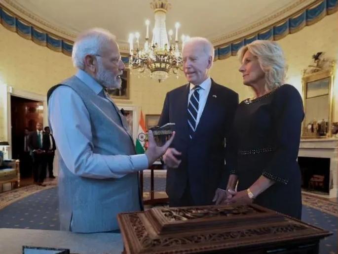 PM Narendra Modi gave Jill Biden Expensive gift, US President Joe Biden and his family received expensive gifts from foreign leaders in 2023 | बायडन कुटुंबाला PM नरेंद्र मोदींनी दिलं सर्वात महागडं गिफ्ट; किंमत ऐकून थक्क व्हाल PM Narendra Modi gave Jill Biden Expensive gift, US President Joe Biden and his family received expensive gifts from foreign leaders in 2023 | बायडन कुटुंबाला PM नरेंद्र मोदींनी दिलं सर्वात महागडं गिफ्ट; किंमत ऐकून थक्क व्हाल
