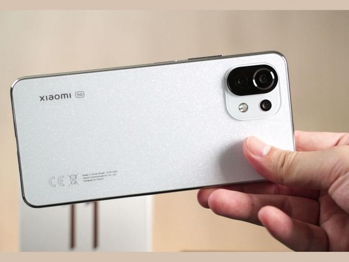Big Discount On Xiaomi 11 Lite Ne 5G Get At Rs 2549 From Amazon Mobile Saving Days   | फक्त आजचा दिवस! अडीच हजारांत Xiaomi चा सर्वात स्लिम 5G Smartphone; 8GB रॅम आणि 64MP कॅमेरा Big Discount On Xiaomi 11 Lite Ne 5G Get At Rs 2549 From Amazon Mobile Saving Days   | फक्त आजचा दिवस! अडीच हजारांत Xiaomi चा सर्वात स्लिम 5G Smartphone; 8GB रॅम आणि 64MP कॅमेरा