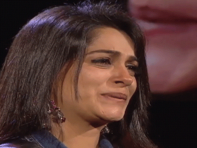 Bigg Boss 12 Winner: Deepika Kakkar as a winner, on social media? | Bigg Boss 12 Winner: दीपिका कक्कर ठरली विजेती Bigg Boss 12 Winner: Deepika Kakkar as a winner, on social media? | Bigg Boss 12 Winner: दीपिका कक्कर ठरली विजेती