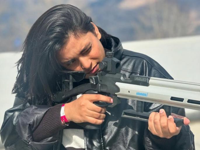 bigg boss actress sumbul khan slam netizens who troll her because of fat shaming | "मी स्वतःला बर्बाद करत असेल तर..."; वाढलेल्या वजनामुळे ट्रोल झालेल्या अभिनेत्रीने सर्वांना सुनावलं bigg boss actress sumbul khan slam netizens who troll her because of fat shaming | "मी स्वतःला बर्बाद करत असेल तर..."; वाढलेल्या वजनामुळे ट्रोल झालेल्या अभिनेत्रीने सर्वांना सुनावलं
