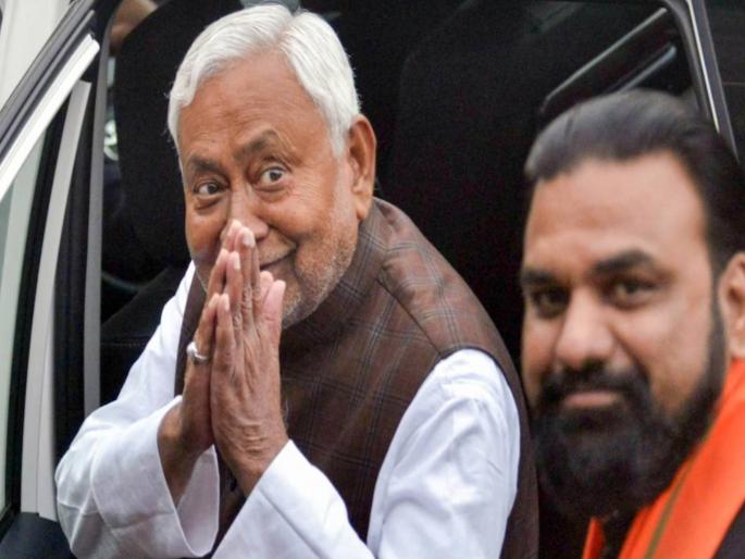 BJP's ploy in Bihar! Nitish Kumar was given the Chief Minister's post but kept the Home Minister's post with BJP, leaving the Home portfolio after 20 years | बिहारमध्ये भाजपाचा डाव! नितीश कुमारांना मुख्यमंत्रीपद दिलं पण, गृहमंत्रीपद स्वतः कडे ठेवले, २० वर्षांनंतर खाते सोडले