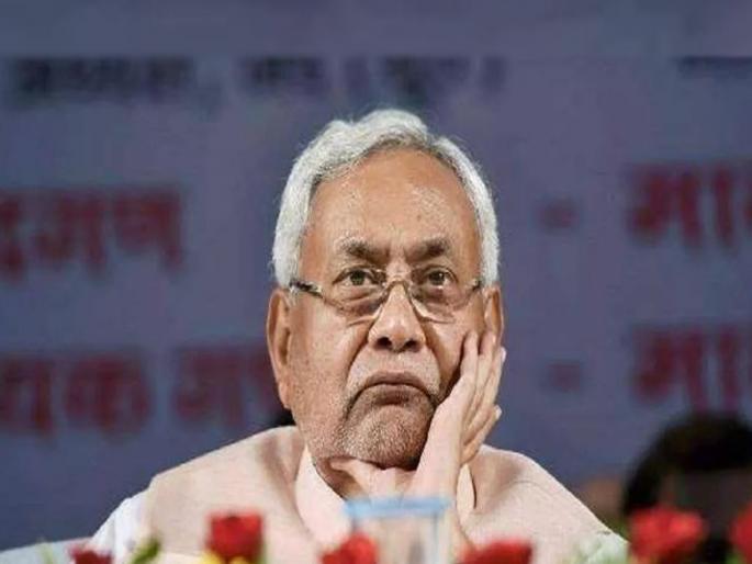 Bihar Chief Minister Nitish slams DMK leader for seeking translation of Nitish speech in Hindi to English in INDIA Alliance Meeting | "हिंदी राष्ट्रभाषा आहे, त्यामुळं यायलाच हवी", 'इंडिया' आघाडीच्या बैठकीत नितीश कुमारांचा संताप Bihar Chief Minister Nitish slams DMK leader for seeking translation of Nitish speech in Hindi to English in INDIA Alliance Meeting | "हिंदी राष्ट्रभाषा आहे, त्यामुळं यायलाच हवी", 'इंडिया' आघाडीच्या बैठकीत नितीश कुमारांचा संताप