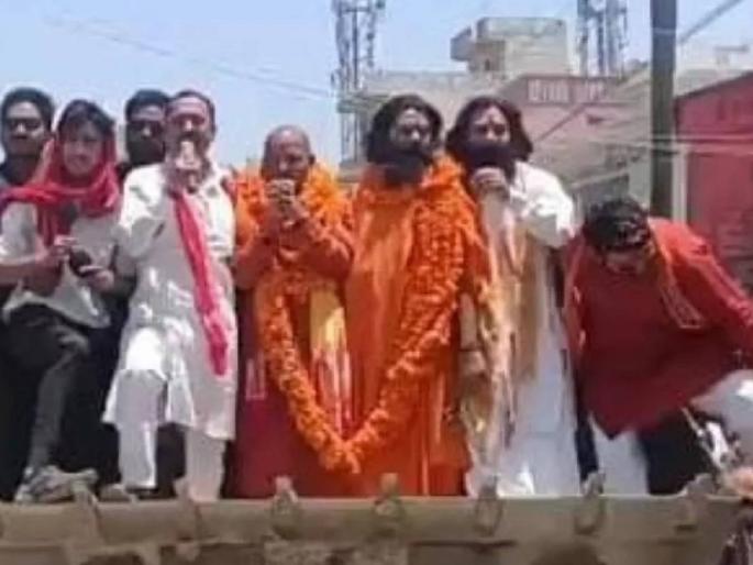 lok sabha election Mahant of Balaji temple in Parbhani in Bihar Will contest as an independent | परभणीतील बालाजी मंदिराचे महंत बिहारमध्ये निवडणूक रिंगणात; अपक्ष म्हणून लढणार lok sabha election Mahant of Balaji temple in Parbhani in Bihar Will contest as an independent | परभणीतील बालाजी मंदिराचे महंत बिहारमध्ये निवडणूक रिंगणात; अपक्ष म्हणून लढणार