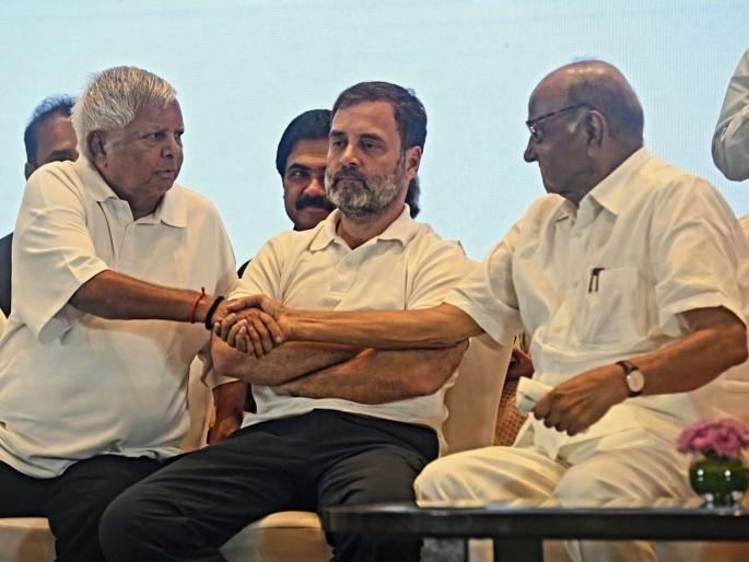 Bihar India Alliance Seat Sharing News: Seat Sharing Declaired in Bihar Loksabha Election 2024; Lalu's RJD Get 26, Congress got 9 | बिहारमध्ये लालूंनी काँग्रेसला अखेर खिंडीत गाठले; पाच पक्षांचे जागावाटप जाहीर, कोणाला किती? Bihar India Alliance Seat Sharing News: Seat Sharing Declaired in Bihar Loksabha Election 2024; Lalu's RJD Get 26, Congress got 9 | बिहारमध्ये लालूंनी काँग्रेसला अखेर खिंडीत गाठले; पाच पक्षांचे जागावाटप जाहीर, कोणाला किती?