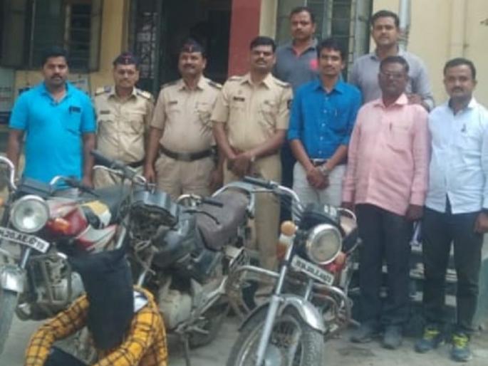Construction laborer becomes a two-wheeler thief for addiction in Aurangabad | नशेच्या सवयीने बांधकाम मजूर बनला दुचाकी चोर Construction laborer becomes a two-wheeler thief for addiction in Aurangabad | नशेच्या सवयीने बांधकाम मजूर बनला दुचाकी चोर