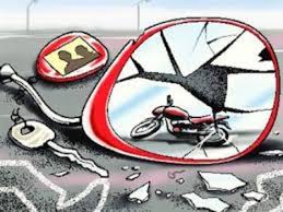 Motorbike 'Route' was refused! As a friend of the new burnt car was burnt | मोटरसायकलवर 'राऊंड' नाकारला !म्हणून मित्राची नवीकोरी बाईक जाळली Motorbike 'Route' was refused! As a friend of the new burnt car was burnt | मोटरसायकलवर 'राऊंड' नाकारला !म्हणून मित्राची नवीकोरी बाईक जाळली