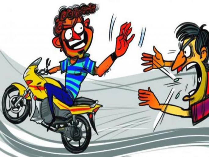 Five-and-a-half million bikes disappear from the city | शहरातून दीड लाखांच्या पाच दुचाकी गायब Five-and-a-half million bikes disappear from the city | शहरातून दीड लाखांच्या पाच दुचाकी गायब