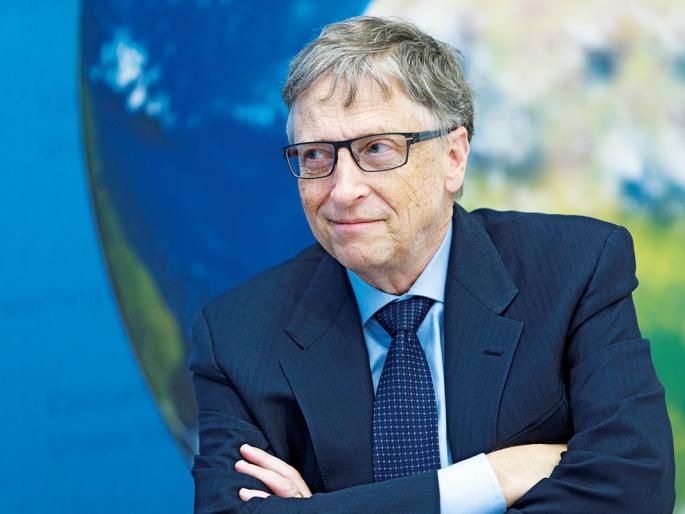 The situation should return to normal next year - Gates | पुढील वर्षी परिस्थिती सामान्य व्हायला हवी- गेटस् The situation should return to normal next year - Gates | पुढील वर्षी परिस्थिती सामान्य व्हायला हवी- गेटस्