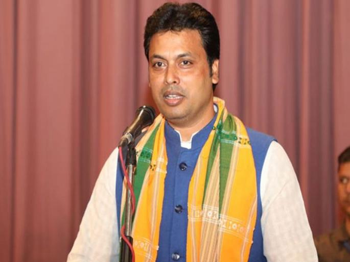 Political satire on Tripura CM Biplab dev | भगवे त्रिपुरा पुन्हा लाल झाले... पण पानाने Political satire on Tripura CM Biplab dev | भगवे त्रिपुरा पुन्हा लाल झाले... पण पानाने