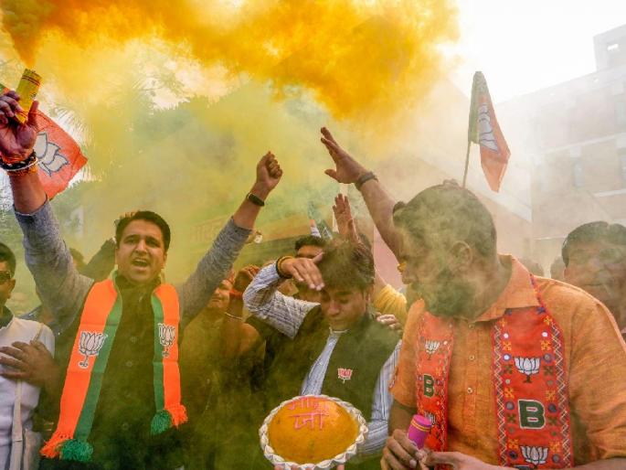 Rajasthan Result: Anti-establishment wave against the Ashok Gehlot government also made the BJP's Win easier | राजस्थानात काँग्रेसमधील लाथाळ्या भाजपच्या पथ्यावर; हतबलताच अखेर पक्षाला भोवली Rajasthan Result: Anti-establishment wave against the Ashok Gehlot government also made the BJP's Win easier | राजस्थानात काँग्रेसमधील लाथाळ्या भाजपच्या पथ्यावर; हतबलताच अखेर पक्षाला भोवली