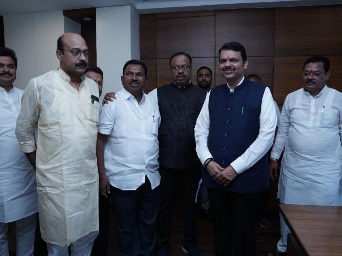 Sirskars removed the 'watch', took the lotus in hand! Joining BJP confirmed, Deputy Chief Minister Devendra Fadnavis met | सिरस्कारांनी ‘घड्याळ’ काढले, हाती कमळ घेतले! भाजपमध्ये प्रवेश निश्चित, उपमुख्यमंत्री देवेंद्र फडणवीस यांची घेतली भेट