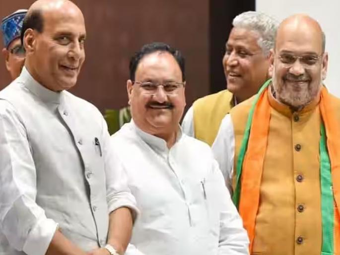 BJP preparing to use formula of 70 age bar; 56 leaders will be 'out' along with Rajnath Singh from loksabha Election | भाजप ७० चा फॉर्म्युला वापरण्याच्या तयारीत; राजनाथ सिंहांसह ५६ नेते 'आऊट' होणार BJP preparing to use formula of 70 age bar; 56 leaders will be 'out' along with Rajnath Singh from loksabha Election | भाजप ७० चा फॉर्म्युला वापरण्याच्या तयारीत; राजनाथ सिंहांसह ५६ नेते 'आऊट' होणार