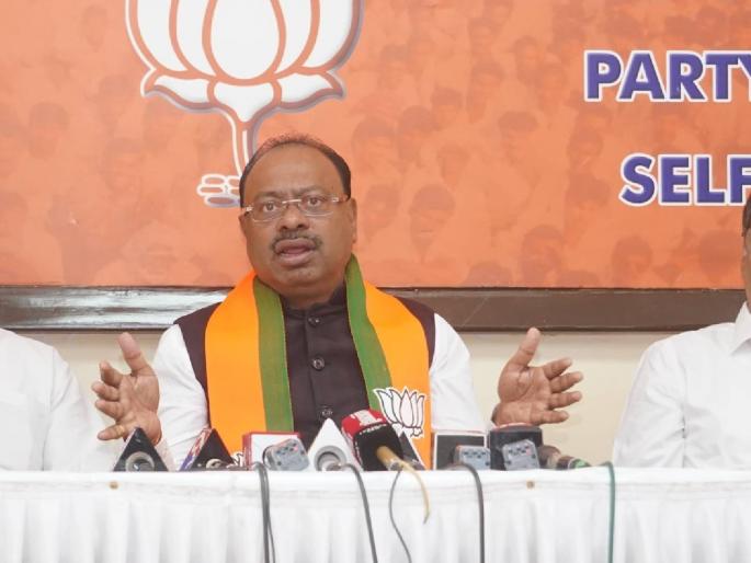 BJP launch Gaon Chalo Abhiyan as various leaders to stay in various villages | निवडणुकांची चर्चा रंगलेली असताना भाजपाने होती घेतलं 'गाव चलो' अभियान BJP launch Gaon Chalo Abhiyan as various leaders to stay in various villages | निवडणुकांची चर्चा रंगलेली असताना भाजपाने होती घेतलं 'गाव चलो' अभियान