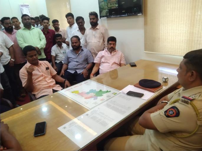 Take immediate action against illegal businesses; BJP delegation warns Kankavali police | अवैध धंद्यांवर तत्काळ कारवाई करा!, अन्यथा..; भाजपच्या शिष्टमंडळाचा पोलिसांना इशारा Take immediate action against illegal businesses; BJP delegation warns Kankavali police | अवैध धंद्यांवर तत्काळ कारवाई करा!, अन्यथा..; भाजपच्या शिष्टमंडळाचा पोलिसांना इशारा