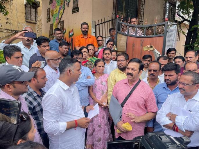 "Uddhav Thackeray didn't help us, so Eknath Shinde is with us", BJP MLA Ganpat Gaikwad's statement | "उद्धव ठाकरे यांनी आम्हाला मदत करुन दिली नाही, म्हणून एकनाथ शिंदे आमच्यासोबत", भाजप आमदार गणपत गायकवाड यांचे विधान "Uddhav Thackeray didn't help us, so Eknath Shinde is with us", BJP MLA Ganpat Gaikwad's statement | "उद्धव ठाकरे यांनी आम्हाला मदत करुन दिली नाही, म्हणून एकनाथ शिंदे आमच्यासोबत", भाजप आमदार गणपत गायकवाड यांचे विधान