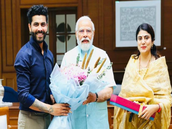 BJP MLA Rivaba Jadeja in Delhi during National Council meeting said, we will win all 26 Lok Sabha seats in Gujarat | 'अब की बार ४०० पार'! मोदींचे स्वप्न पूर्ण करण्यासाठी रवींद्र जडेजाच्या पत्नीने कसली कंबर BJP MLA Rivaba Jadeja in Delhi during National Council meeting said, we will win all 26 Lok Sabha seats in Gujarat | 'अब की बार ४०० पार'! मोदींचे स्वप्न पूर्ण करण्यासाठी रवींद्र जडेजाच्या पत्नीने कसली कंबर