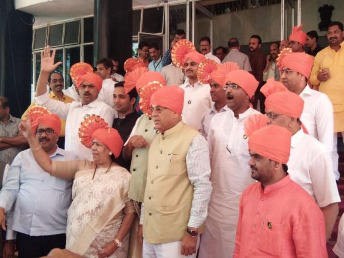 Leaders of Opposition Radhakrishna Vikhe-Patil speech in vidhan sabha on reservation issue | Maratha Reservation: 'आरक्षण मिळाल्याचा आनंद, पण जल्लोष कशाला?' Leaders of Opposition Radhakrishna Vikhe-Patil speech in vidhan sabha on reservation issue | Maratha Reservation: 'आरक्षण मिळाल्याचा आनंद, पण जल्लोष कशाला?'