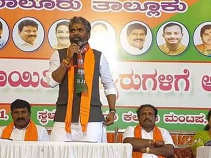 farmers are paid to hold this protest at delhi borders said bjp mp muniswamy | "पैसे घेऊन शेतकरी आंदोलन करताहेत"; भाजप खासदाराचे वादग्रस्त वक्तव्य farmers are paid to hold this protest at delhi borders said bjp mp muniswamy | "पैसे घेऊन शेतकरी आंदोलन करताहेत"; भाजप खासदाराचे वादग्रस्त वक्तव्य