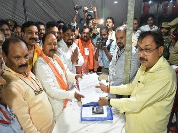 tough fight smallest vote margin lok sabha elections result 2019 | असंही मताधिक्य... भाजपाच्या 'या' उमेदवाराचा फक्त 181 मतांनी विजय tough fight smallest vote margin lok sabha elections result 2019 | असंही मताधिक्य... भाजपाच्या 'या' उमेदवाराचा फक्त 181 मतांनी विजय