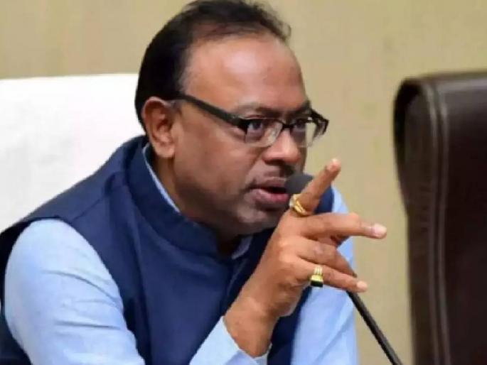 Carrot of Funds to Disgruntled Corporators from BJP Ward-wise information was sought to give funds from Bawankule | भाजपकडून नाराज नगरसेवकांना निधीचे गाजर; बावनकुळेंकडून निधी देणार, प्रभागनिहाय माहिती मागविली Carrot of Funds to Disgruntled Corporators from BJP Ward-wise information was sought to give funds from Bawankule | भाजपकडून नाराज नगरसेवकांना निधीचे गाजर; बावनकुळेंकडून निधी देणार, प्रभागनिहाय माहिती मागविली