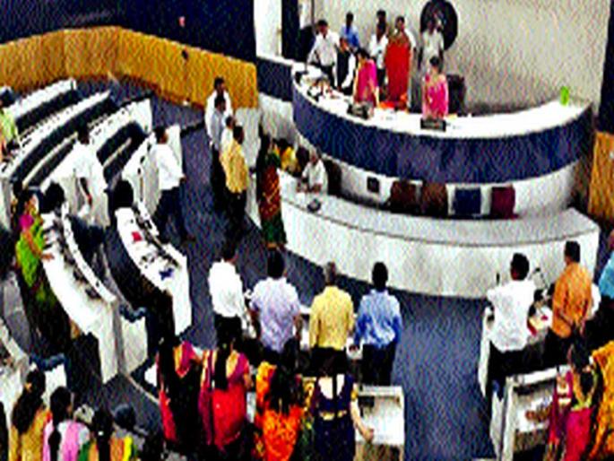 Put bracelets, sit at home; Advisers to the BJP corporators | बांगड्या भरा, घरी बसा; भाजपा नगरसेविकेचा अधिकाऱ्यांना सल्ला Put bracelets, sit at home; Advisers to the BJP corporators | बांगड्या भरा, घरी बसा; भाजपा नगरसेविकेचा अधिकाऱ्यांना सल्ला